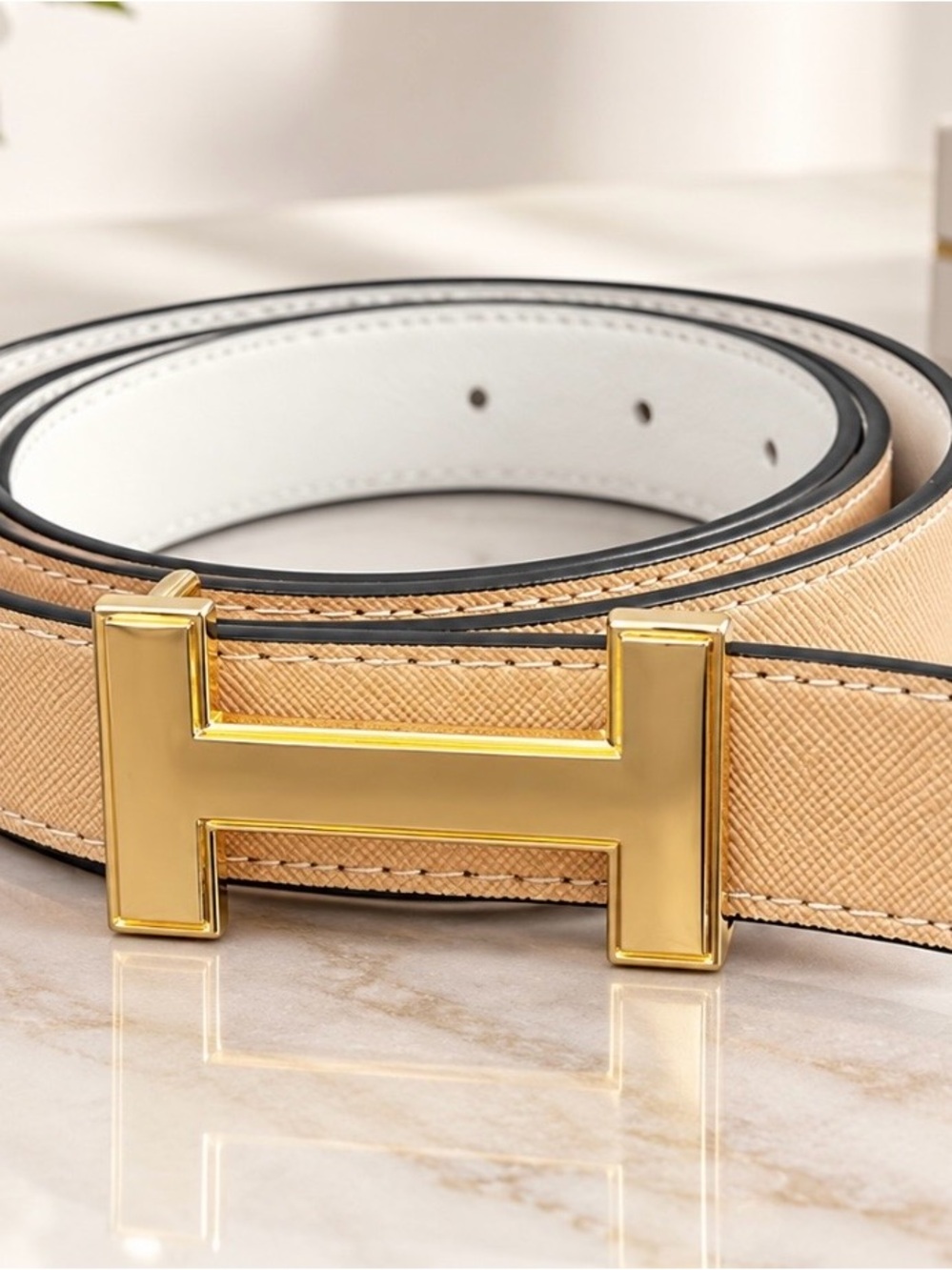 Men's Leather Belt with Gold 'H' Buckle - Beige/White